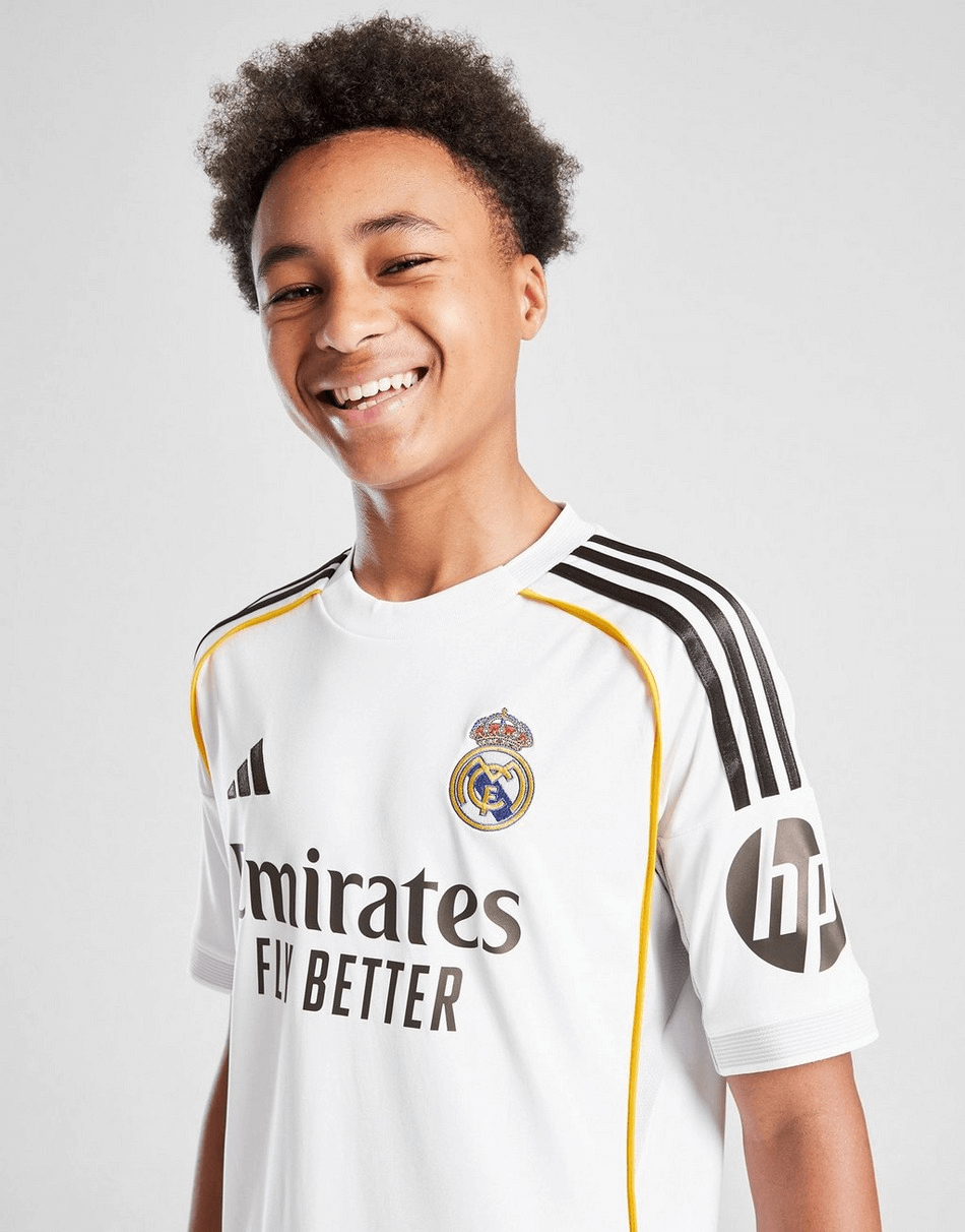 CONJUNTO INFANTIL REAL MADRID TITULAR I 2025/26