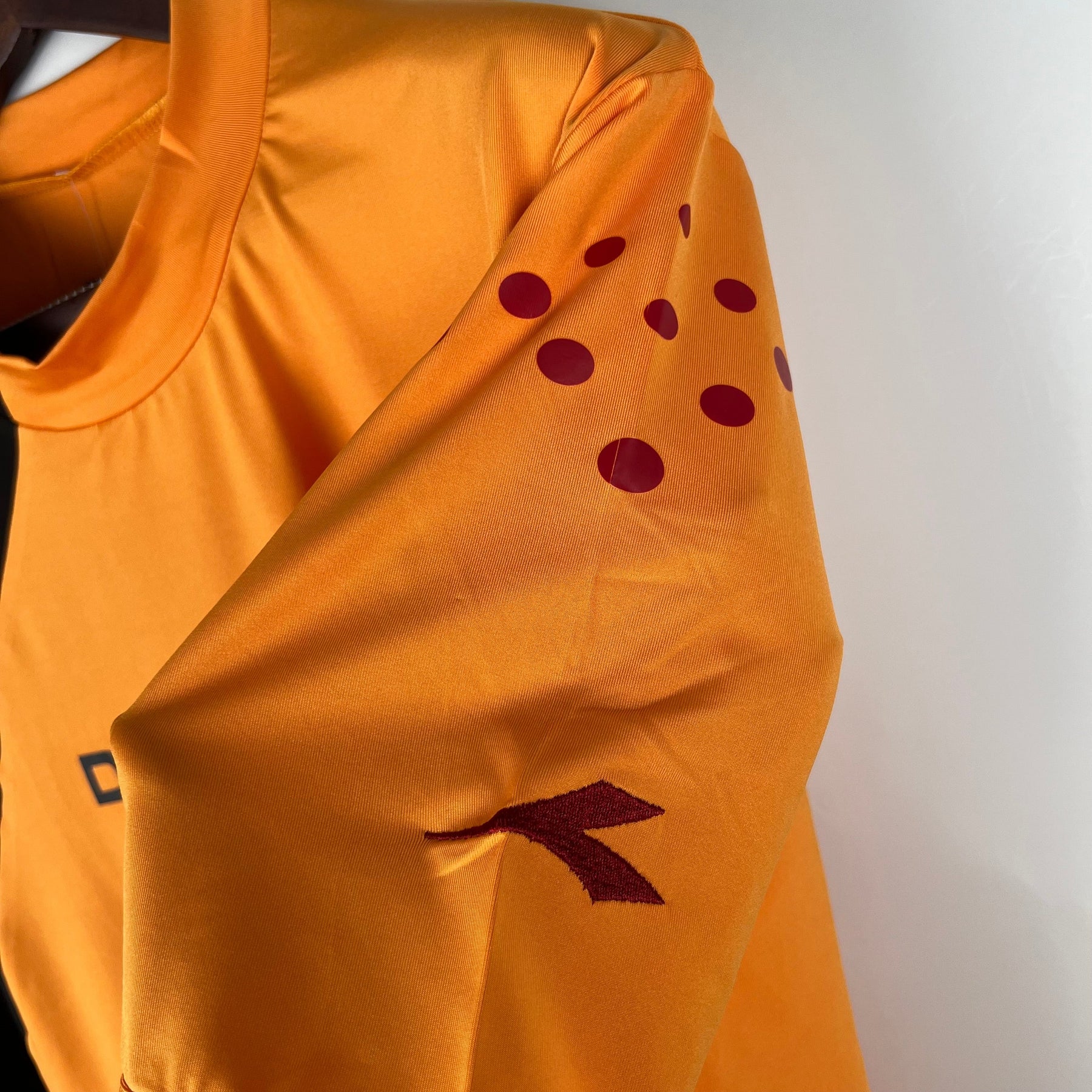 CAMISA ROMA RETRÔ HOME 05/06