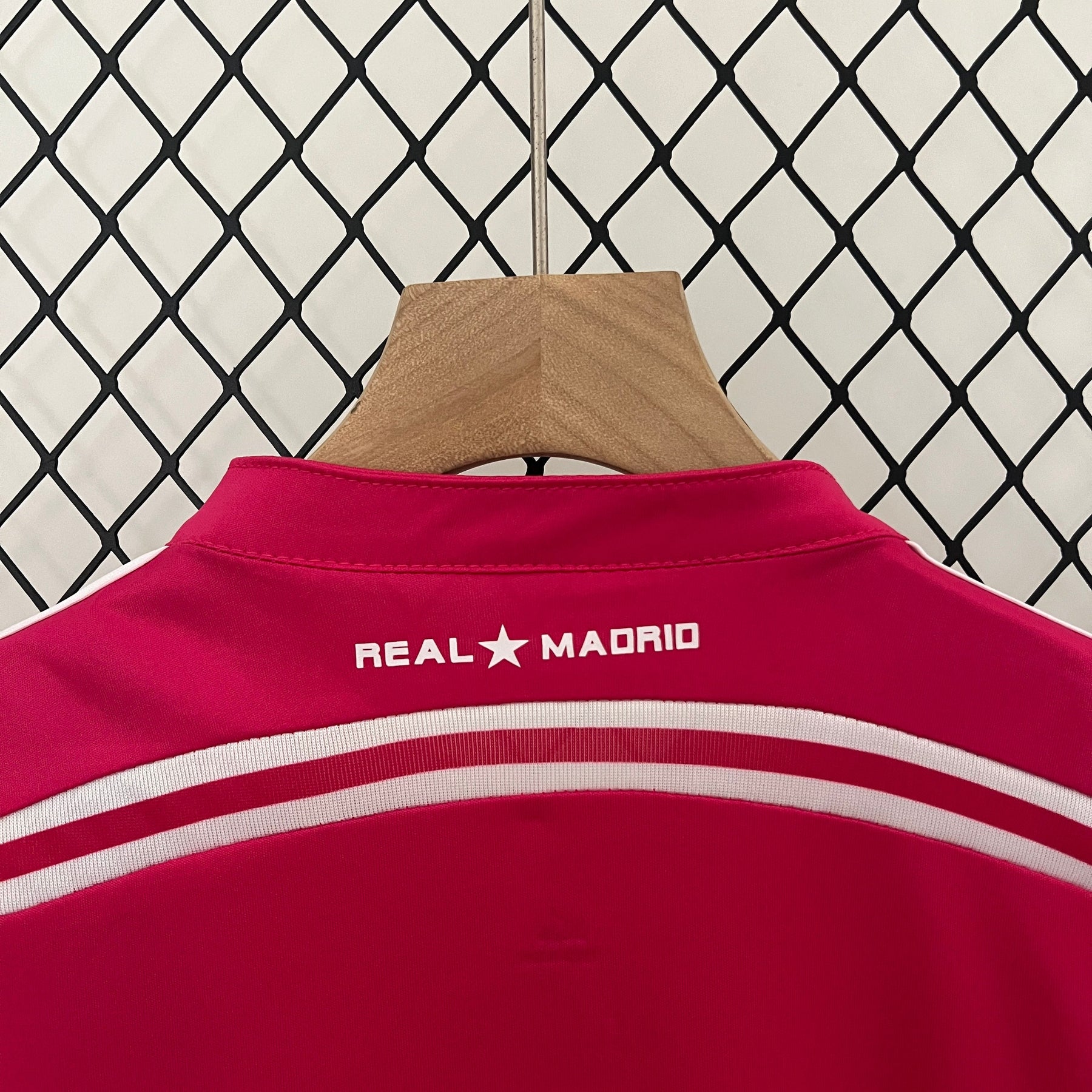 KIT INFANTIL RETRÔ REAL MADRID AWAY 14/15