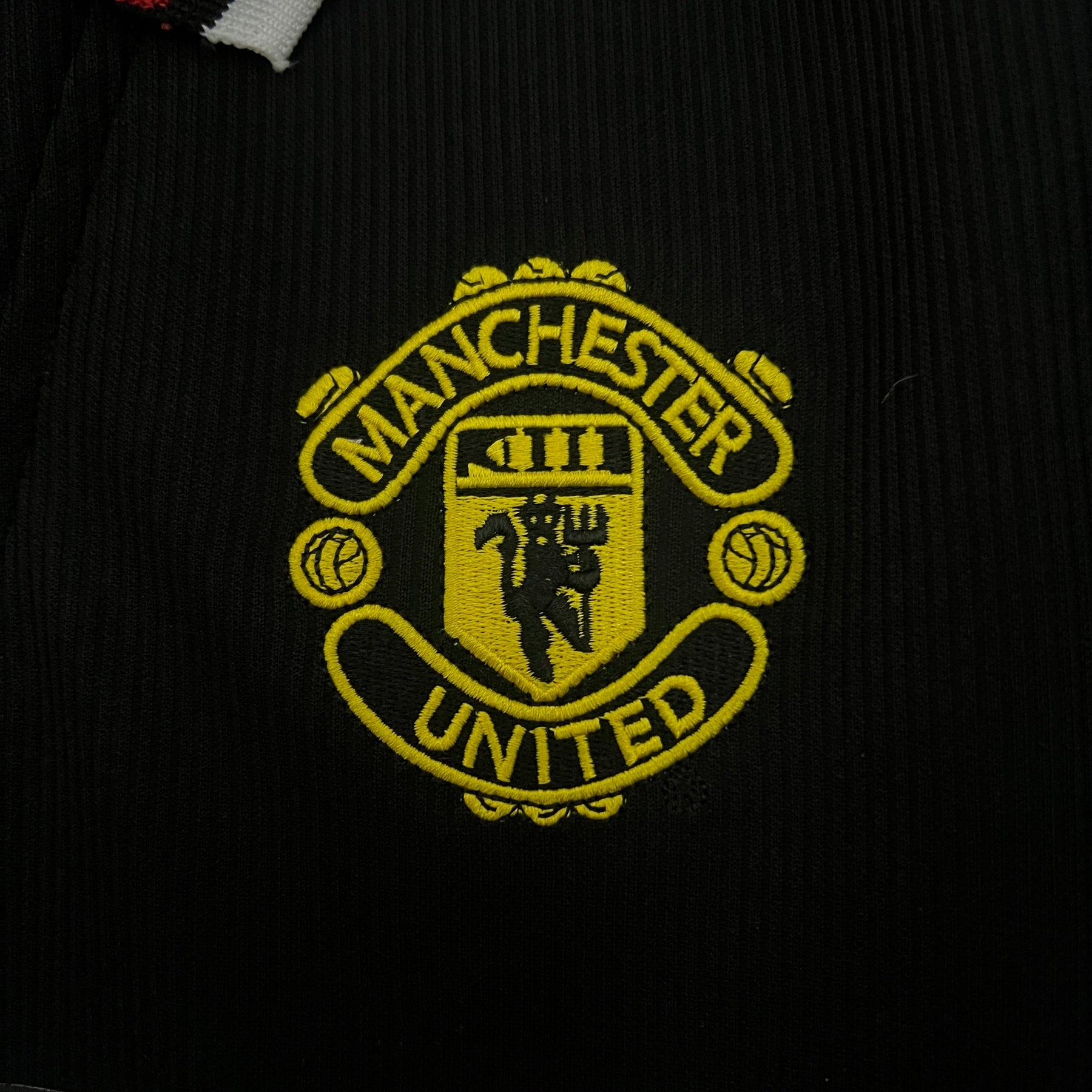 CAMISA RETRÔ MANCHESTER UNITED AWAY 98/99