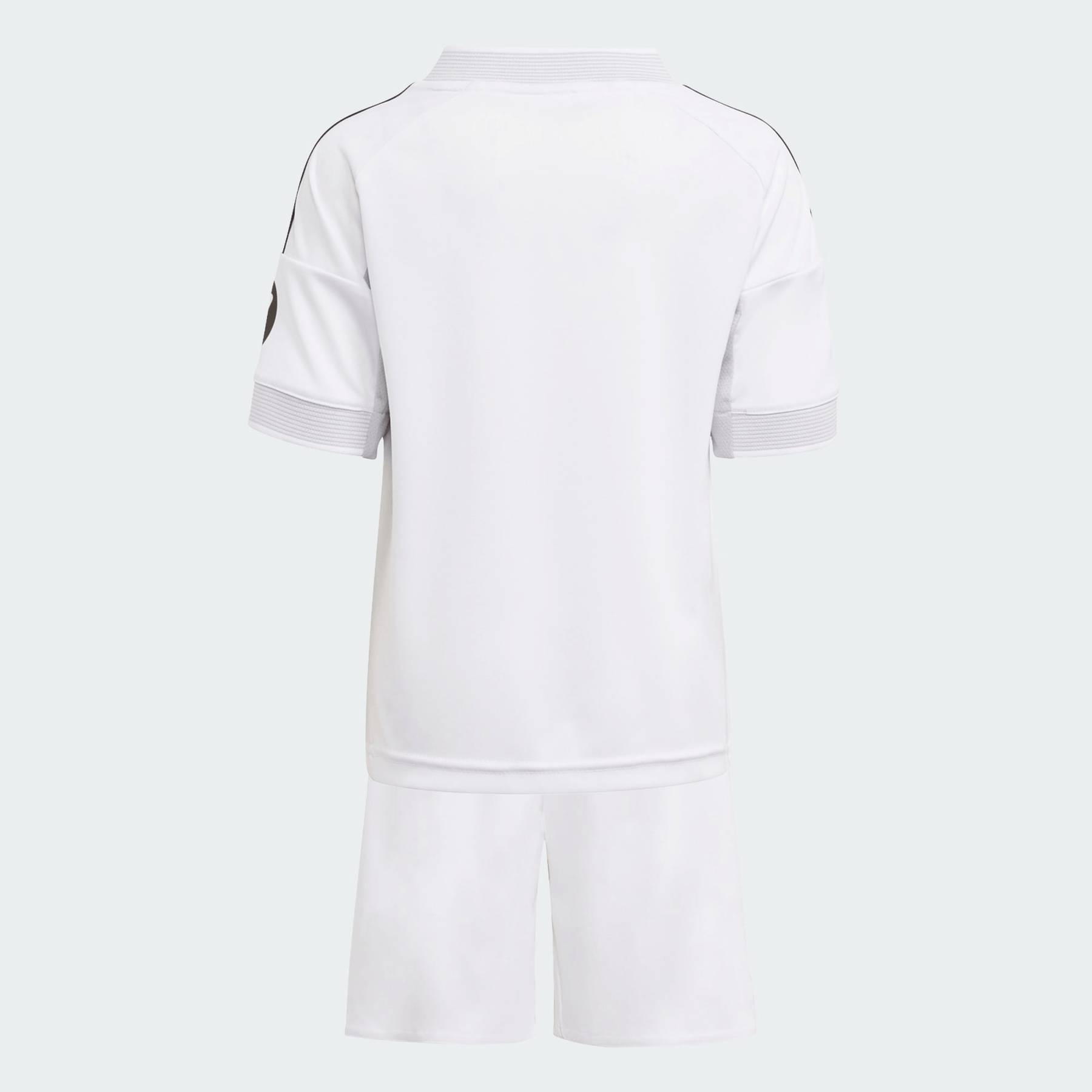 CONJUNTO INFANTIL REAL MADRID TITULAR I 2025/26