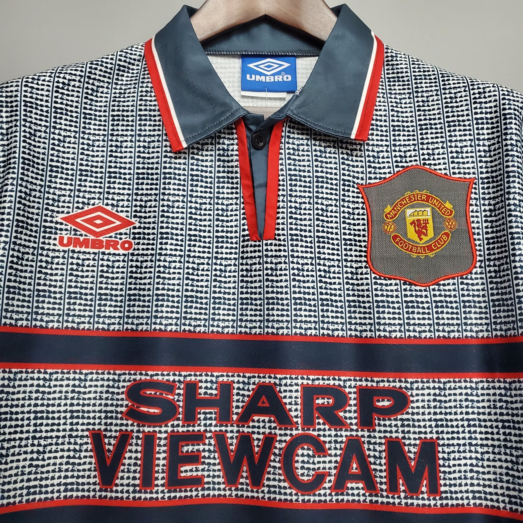 CAMISA RETRÔ MANCHESTER UNITED AWAY 95/96