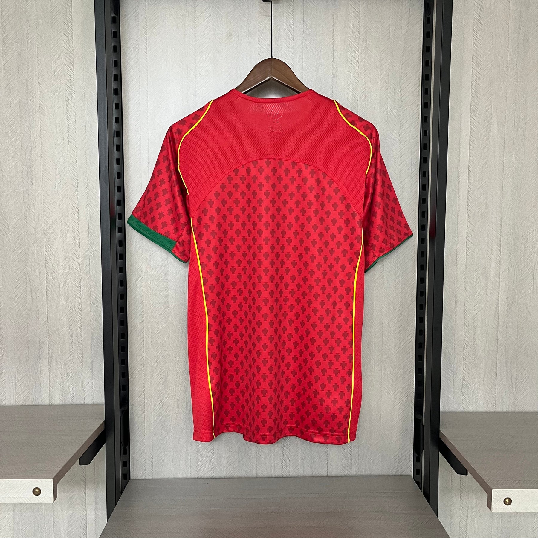 CAMISA RETRÔ PORTUGAL HOME 2004