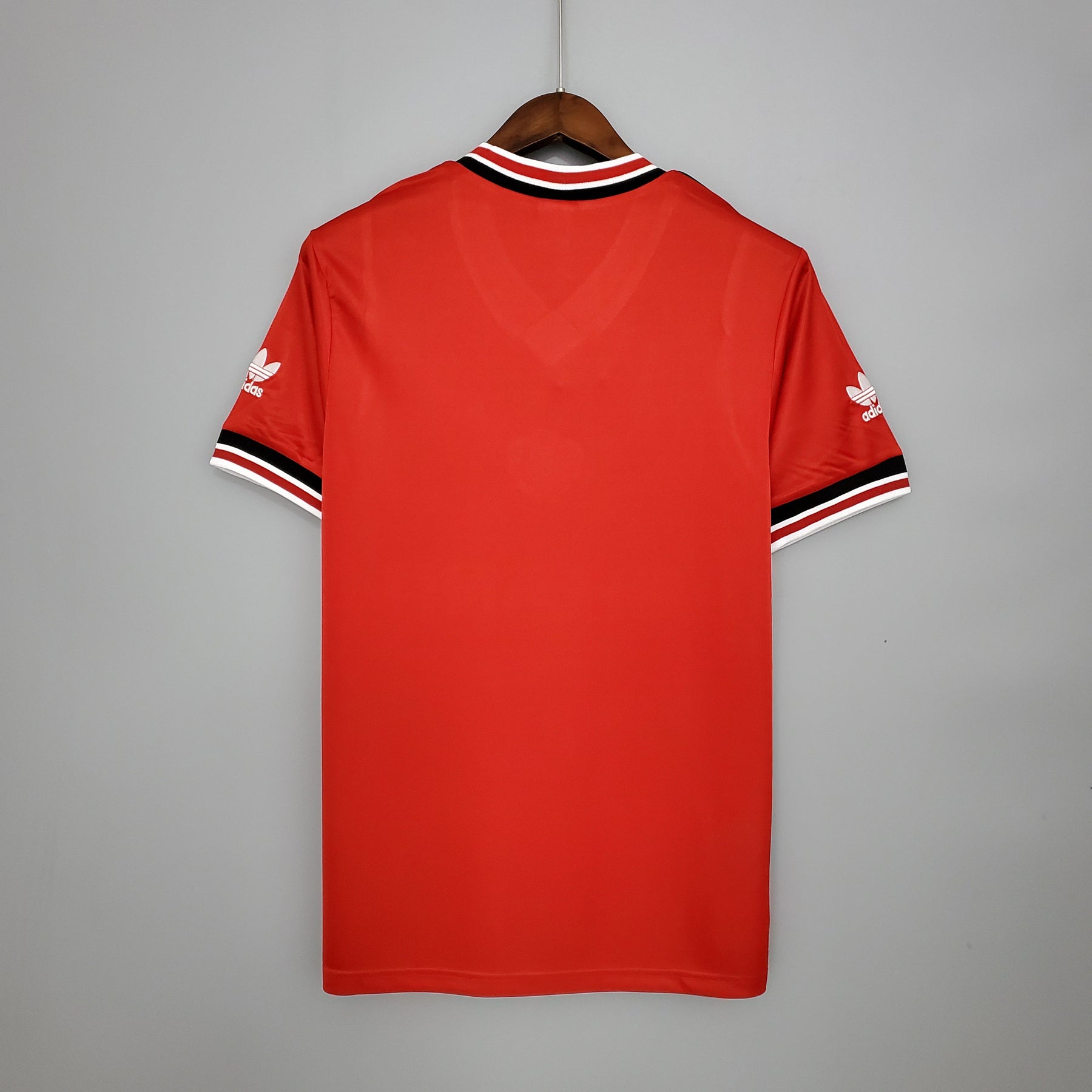 CAMISA RETRÔ MANCHESTER UNITED HOME 1985