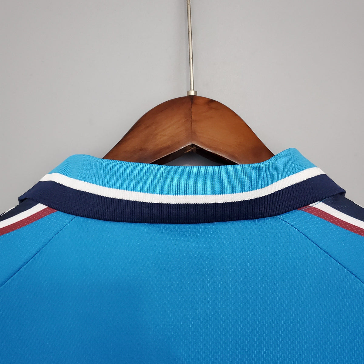 CAMISA MANCHESTER CITY RETRÔ HOME 97/99