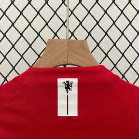 KIT INFANTIL RETRÔ MANCHESTER UNITED HOME 08/09